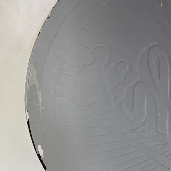 Vintage Stroh's Beer Oval Wall Mirror 20" x 17" Gold Red Lion Shield - Picture 7 of 16